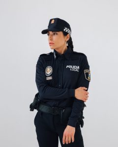 pantalón de mujer policia